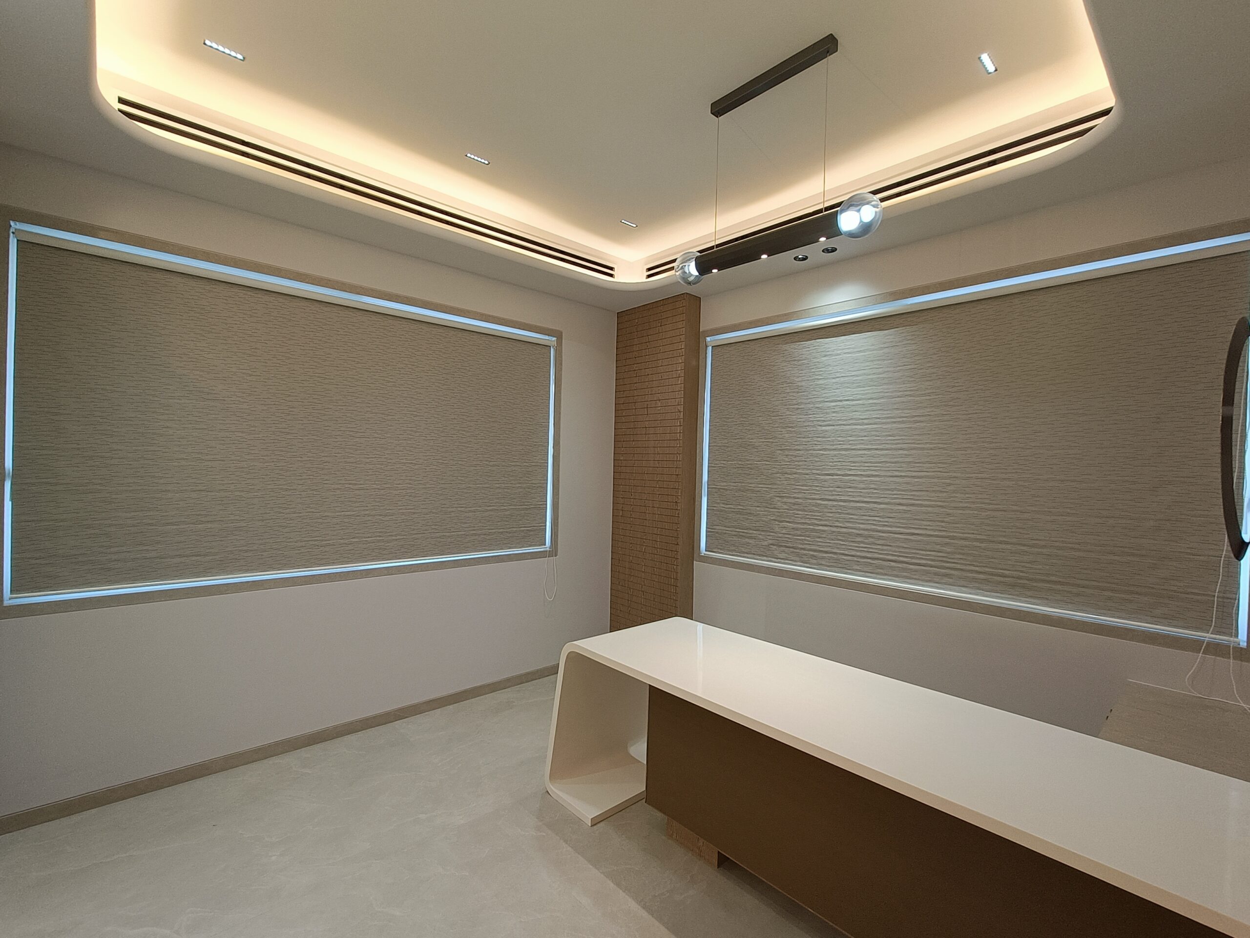 Rolled Blinds For office